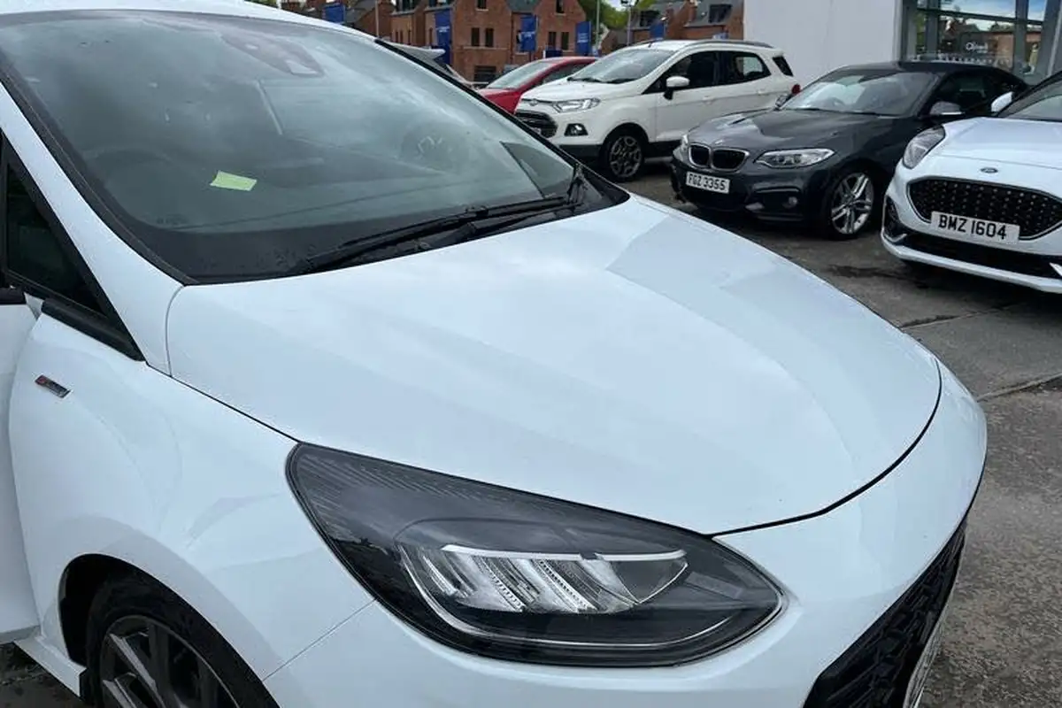 2022-ford-fiesta-big-22