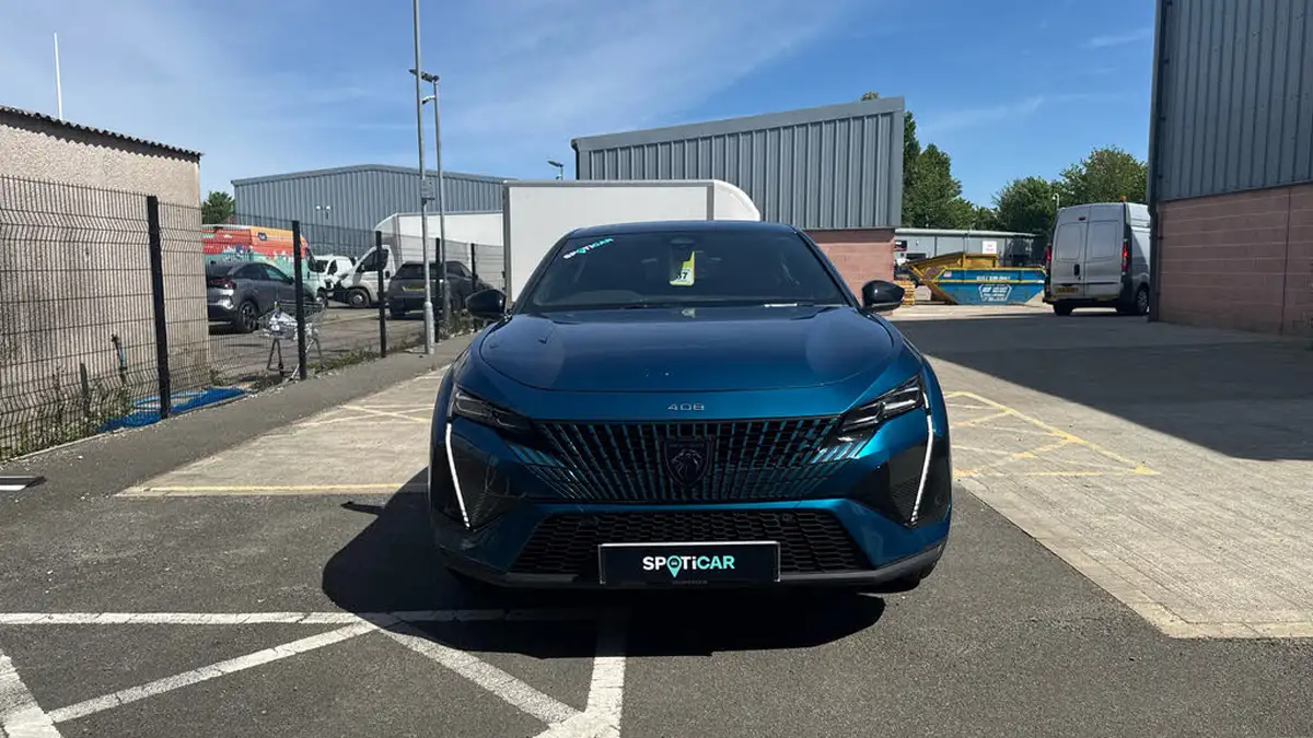 2023-peugeot-408-12-puretech-gt-130ps-ss-eat8-big-7