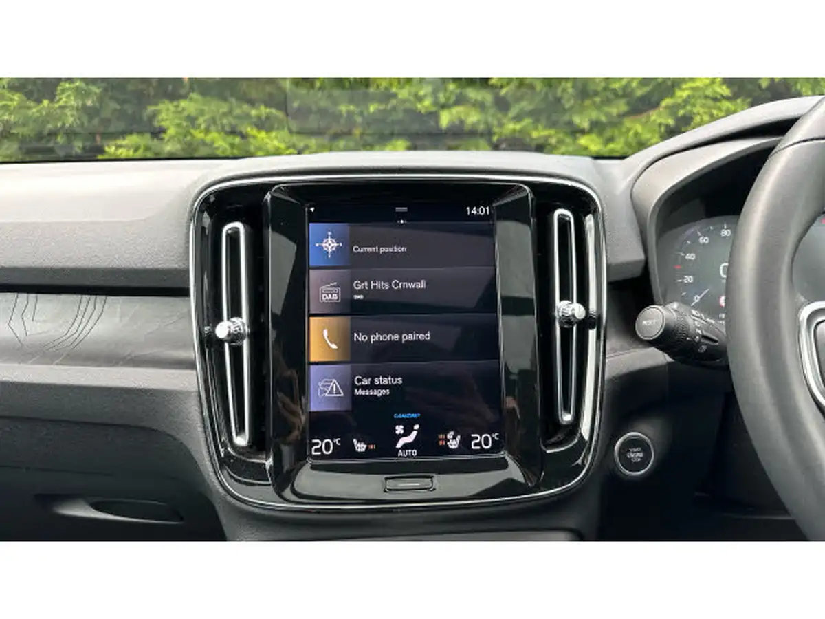 2023-volvo-xc40-15-t5-ultimate-dark-big-20