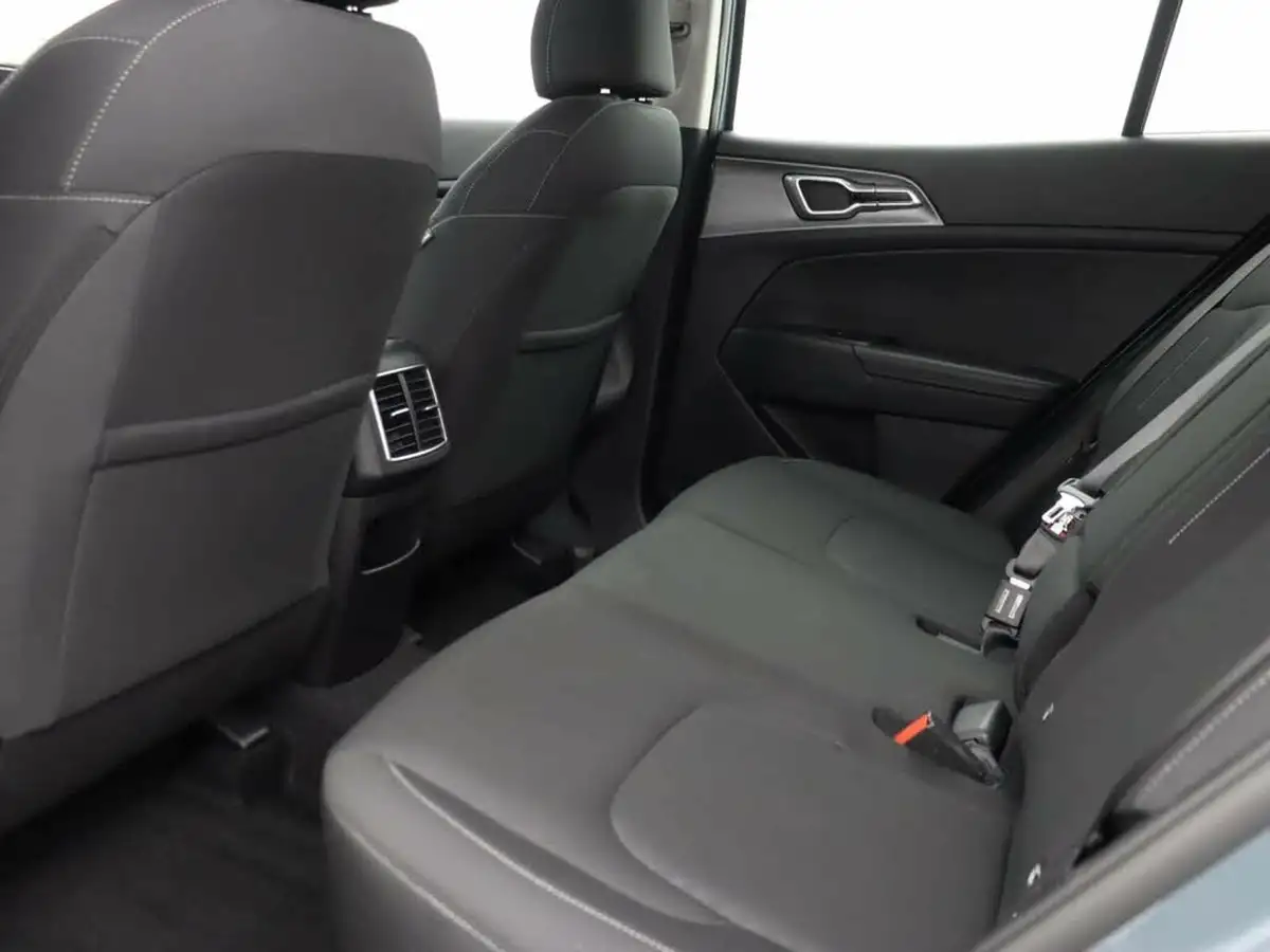 2025-kia-sportage-16-t-gdi-2-big-16