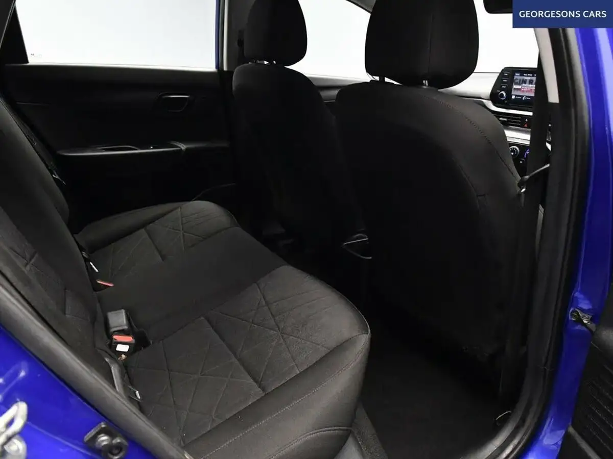2021-hyundai-bayon-10-t-gdi-se-connect-big-14