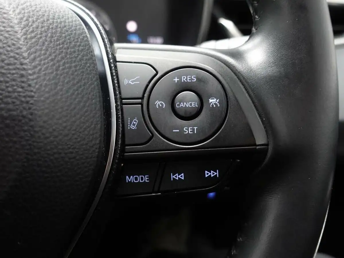 2020-toyota-corolla-18-vvt-i-icon-spare-wheel-hatchback-5d-big-19