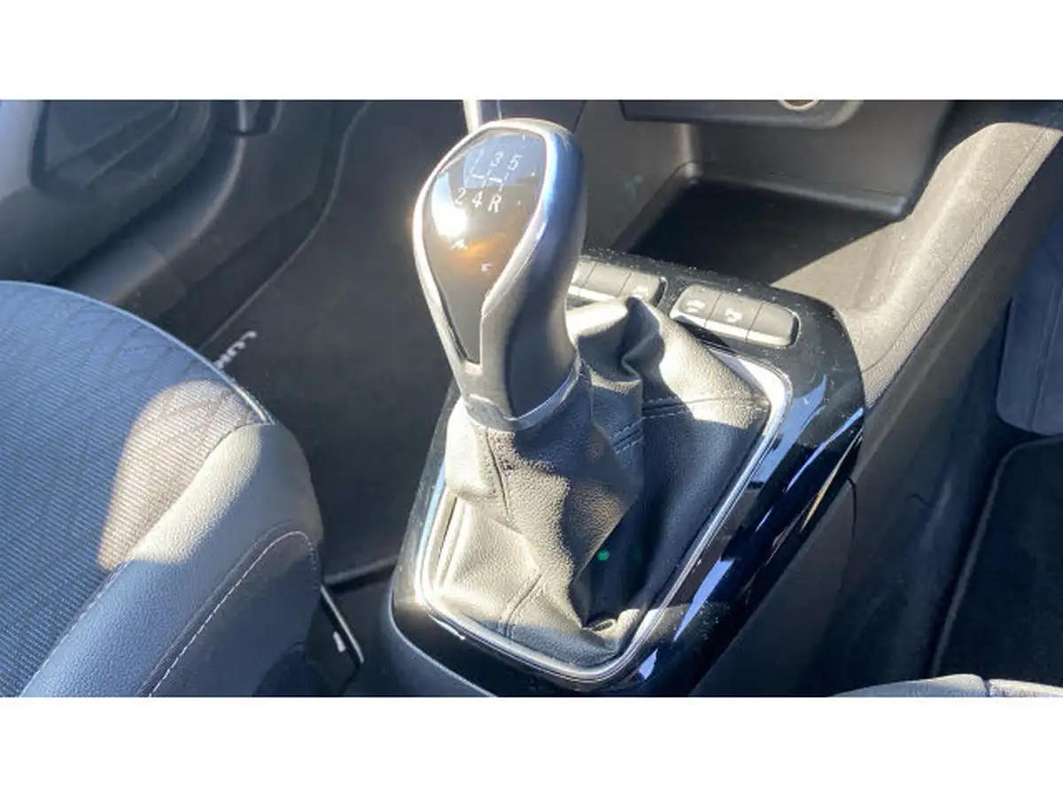 2021-vauxhall-corsa-12i-elite-big-12
