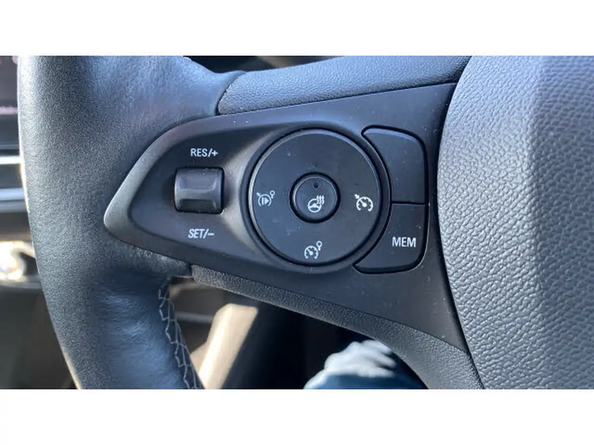 2021-vauxhall-corsa-12i-elite-big-36