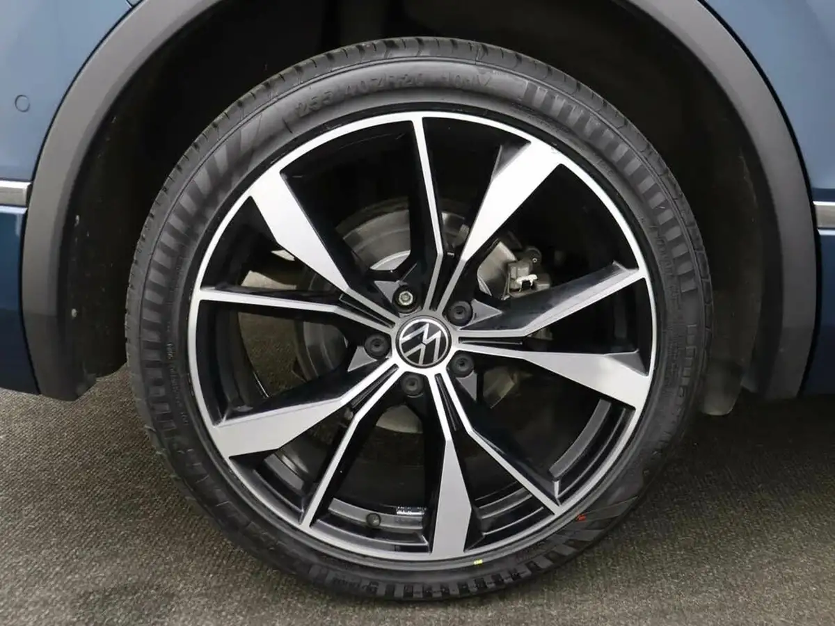 2021-volkswagen-tiguan-15-tsi-r-line-big-8