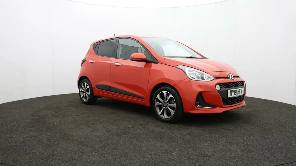2019-hyundai-i10-12-premium-se-big-36