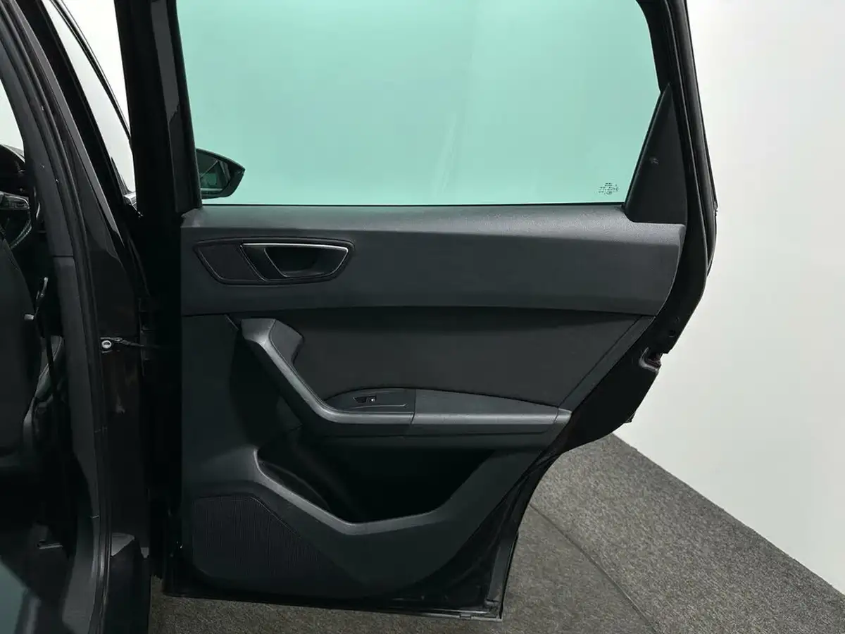 2018-seat-ateca-15-tsi-evo-fr-big-42