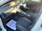 2015-toyota-prius-18-t-spirit-small-25