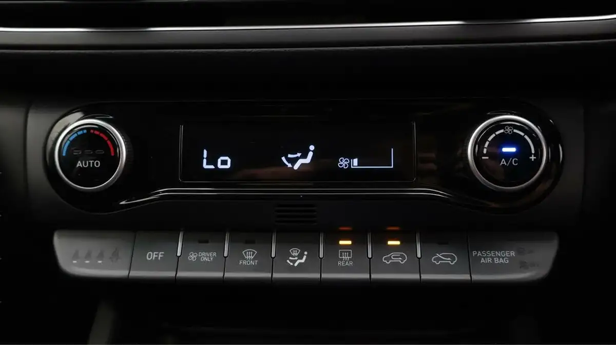 2022-hyundai-kona-16-gdi-premium-big-12
