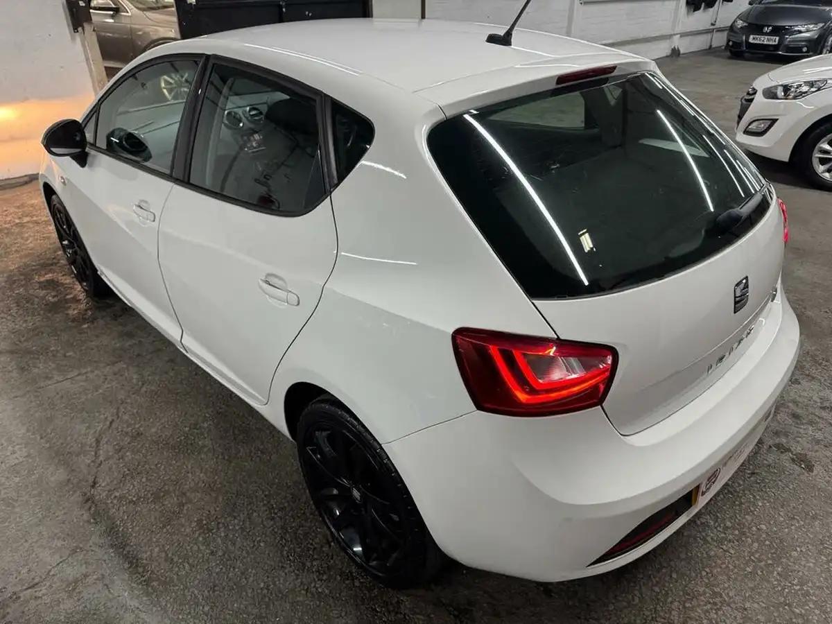 2017-seat-ibiza-12-tsi-fr-technology-110ps-hatchback-5d-big-9