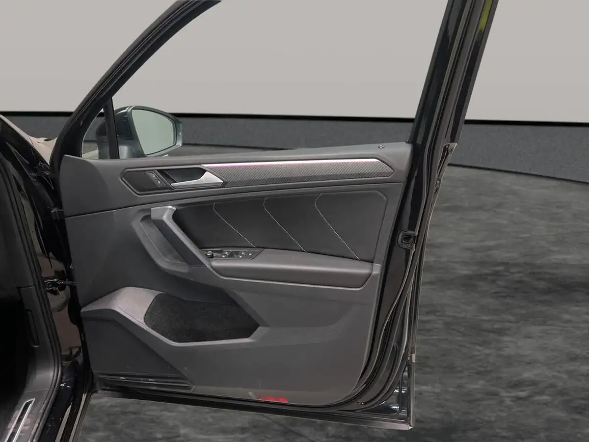 2023-volkswagen-tiguan-15-tsi-r-line-edition-big-32