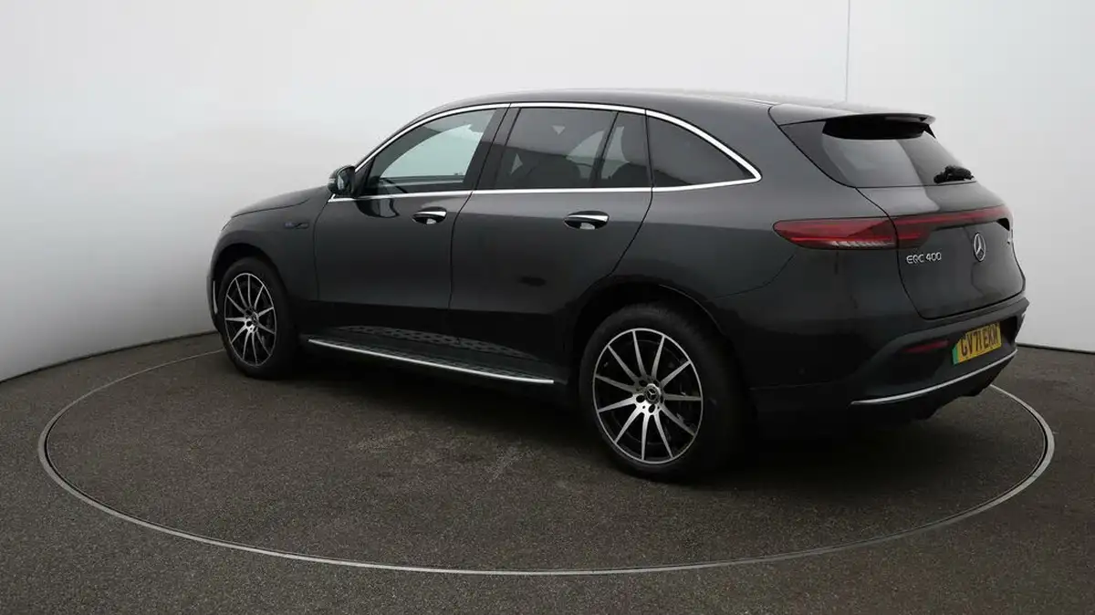 2022-mercedes-benz-eqc-e-eqc-400-amg-line-big-55