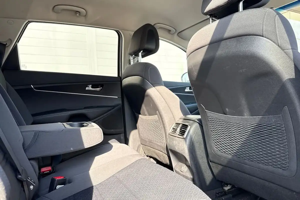2016-kia-sorento-22-crdi-kx-1-big-30