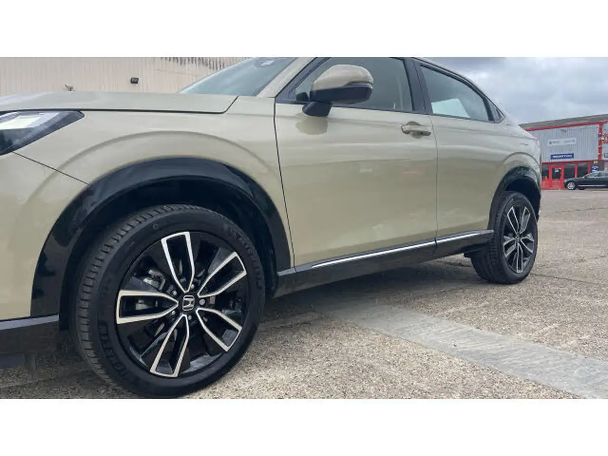 2024-honda-hr-v-15-i-mmd-advance-big-37