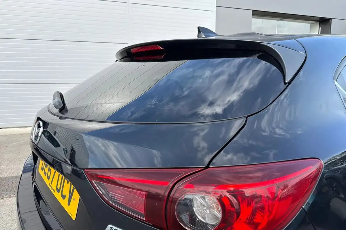 2017-mazda-mazda3-20-se-l-nav-hatchback-5d-big-25