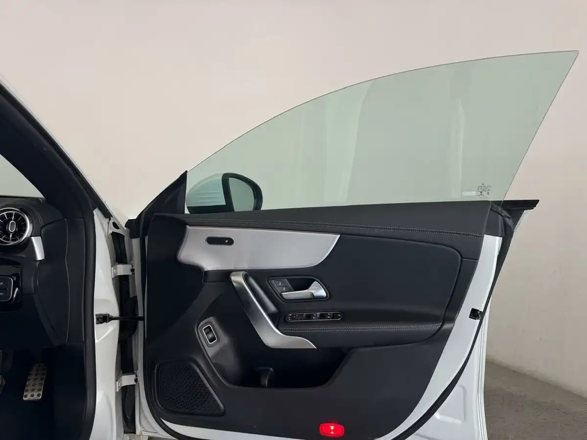 2022-mercedes-benz-cla-13-cla-180-amg-line-premium-coupe-4d-big-28