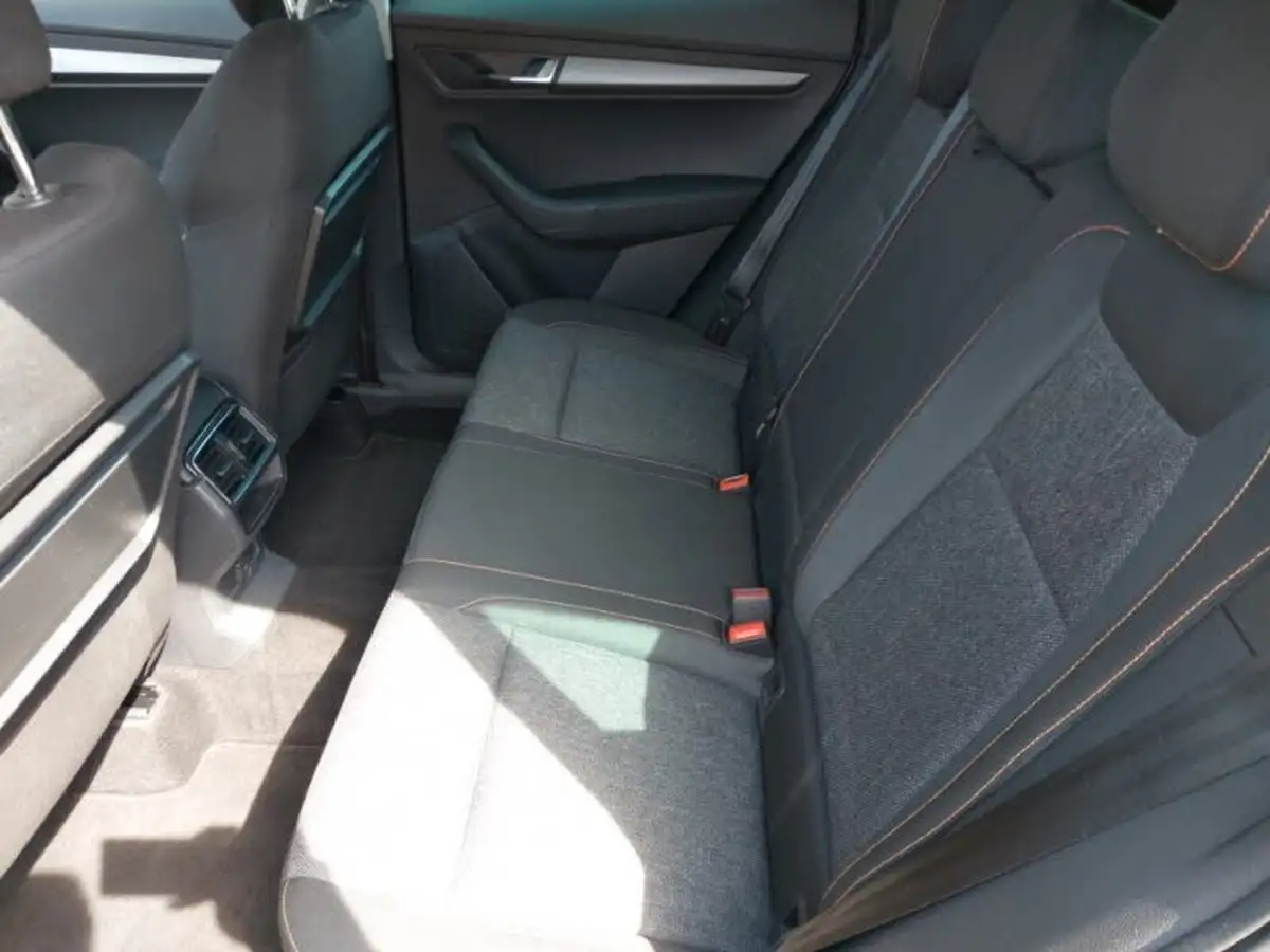 2022-skoda-karoq-15-tsi-se-drive-big-5