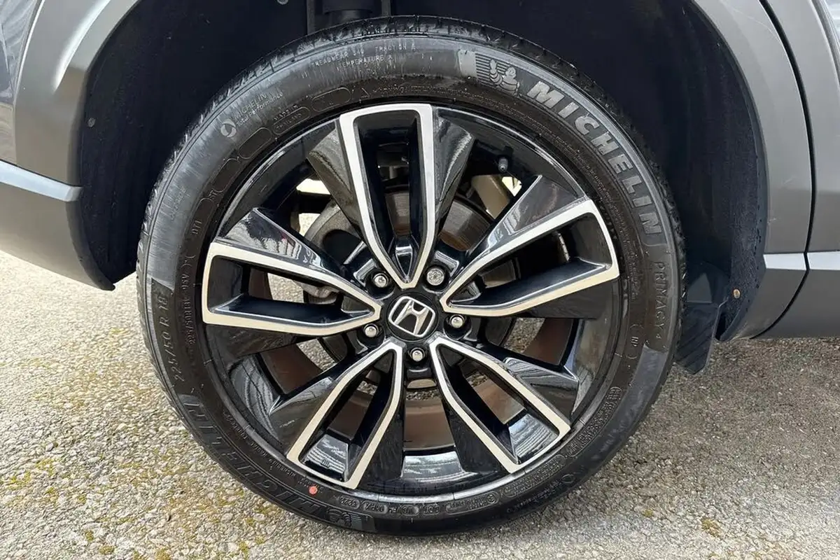 2023-honda-hr-v-15-i-mmd-elegance-big-12