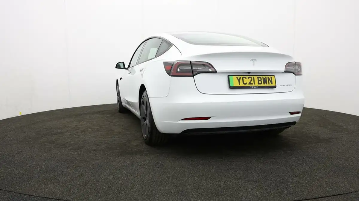 2021-tesla-model-3-e-long-range-4x4-big-31