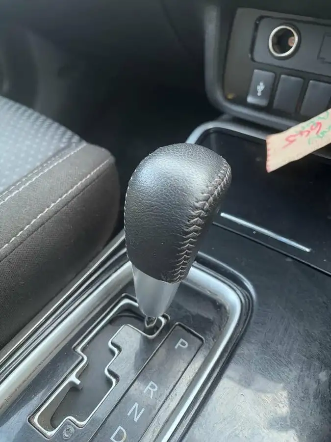 2021-mitsubishi-outlander-20-design-big-29