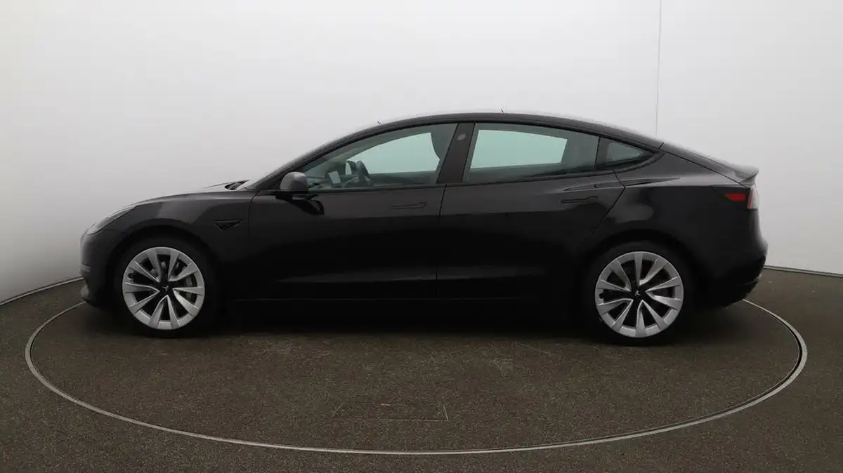 2021-tesla-model-3-e-long-range-4x4-big-62