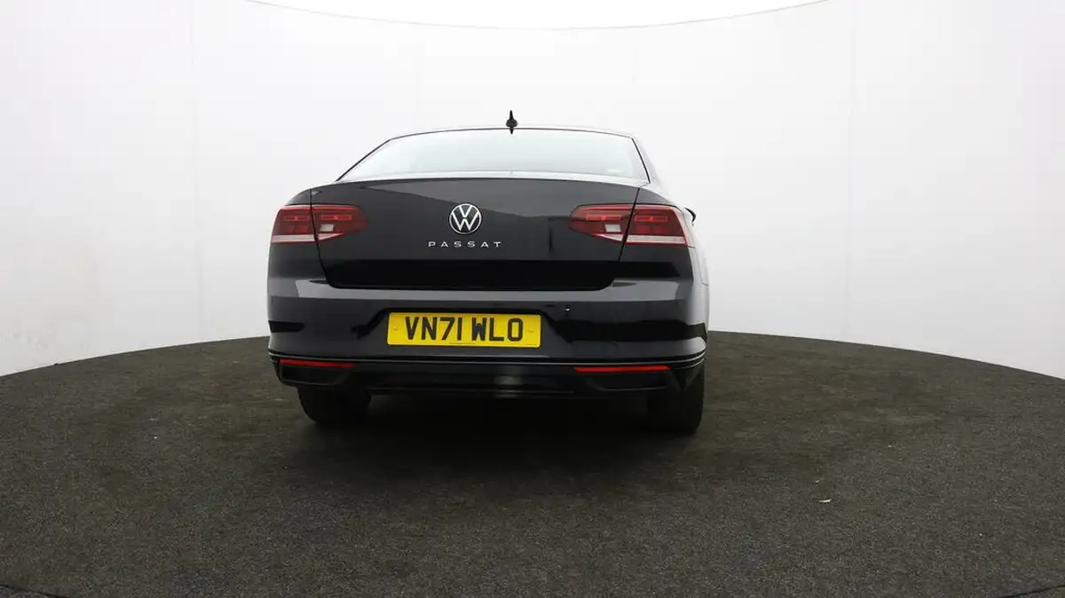 2021-volkswagen-passat-20tdi-se-nav-150ps-saloon-4d-dsg-big-63