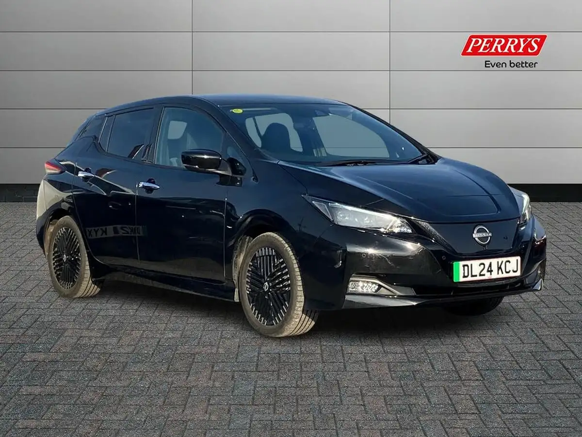 2024-nissan-leaf-e-tekna-39kwh-big-0