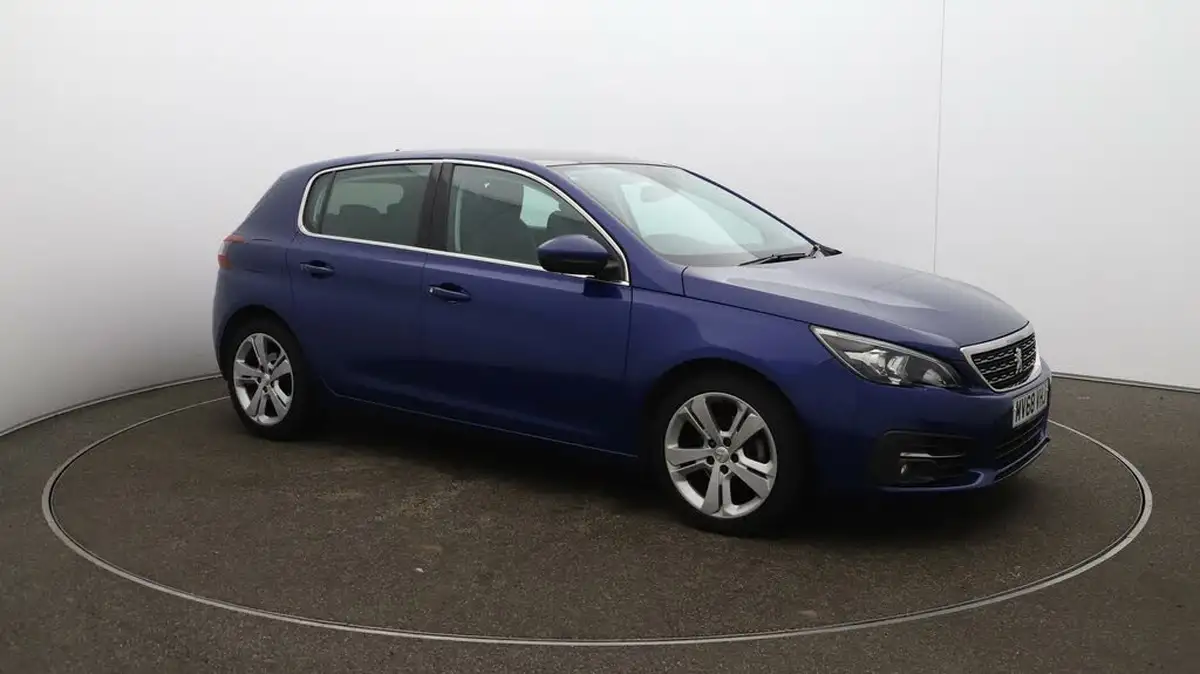 2018-peugeot-308-15-bluehdi-allure-15-bluehdi-big-46