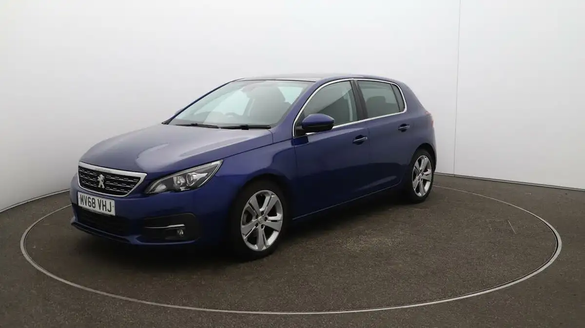 2018-peugeot-308-15-bluehdi-allure-15-bluehdi-big-70