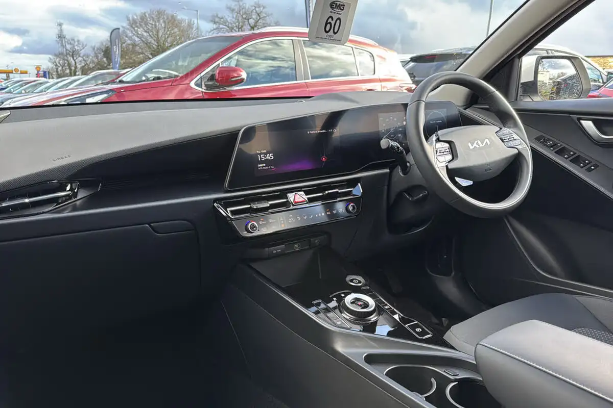 2024-kia-niro-ev-e-2-big-10