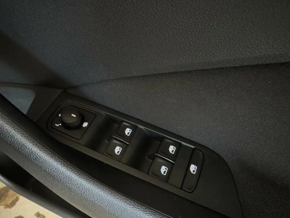 2023-skoda-kamiq-10-tsi-se-drive-110ps-big-46