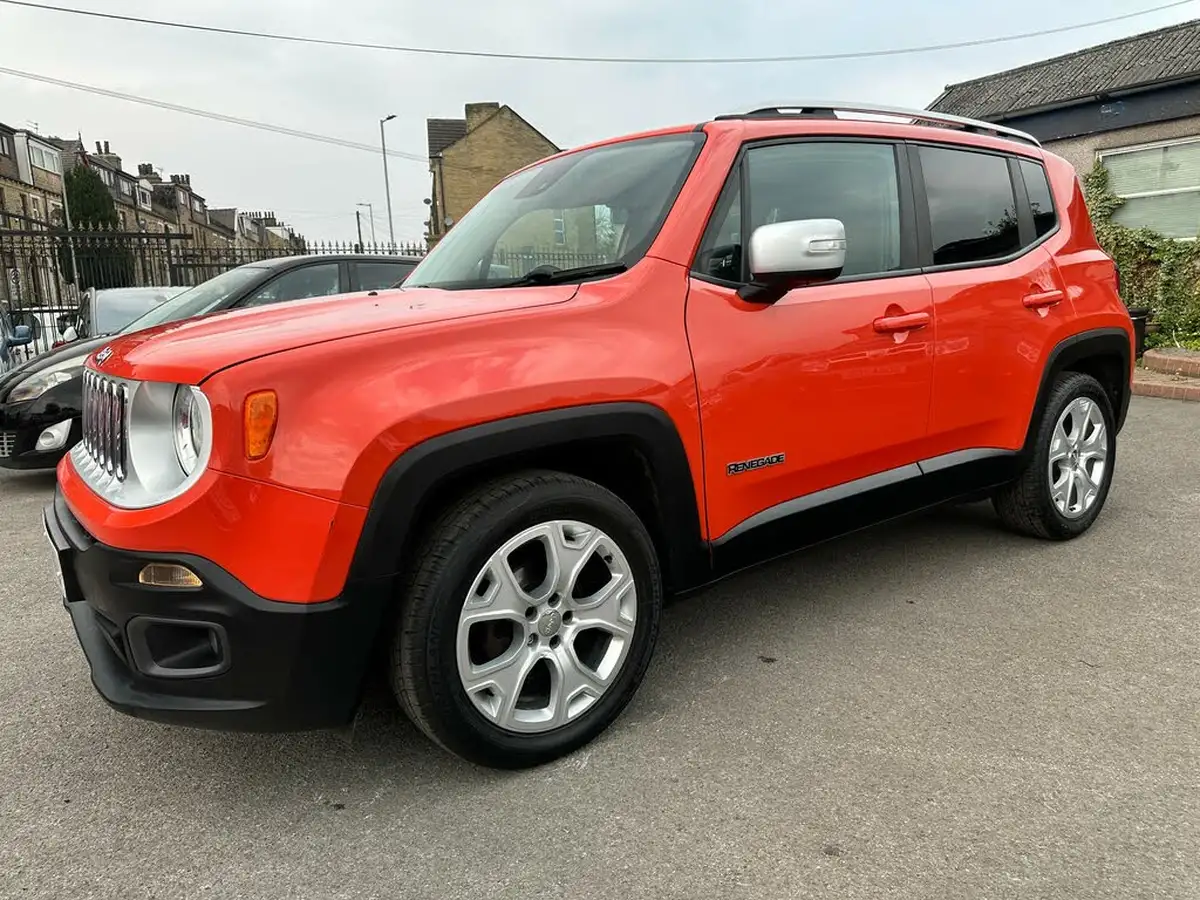 2015-jeep-renegade-16td-limited-big-2