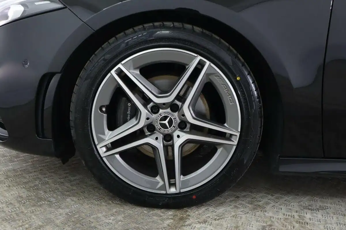 2020-mercedes-benz-a-class-15d-a180d-amg-line-executive-saloon-4d-7g-dct-big-27