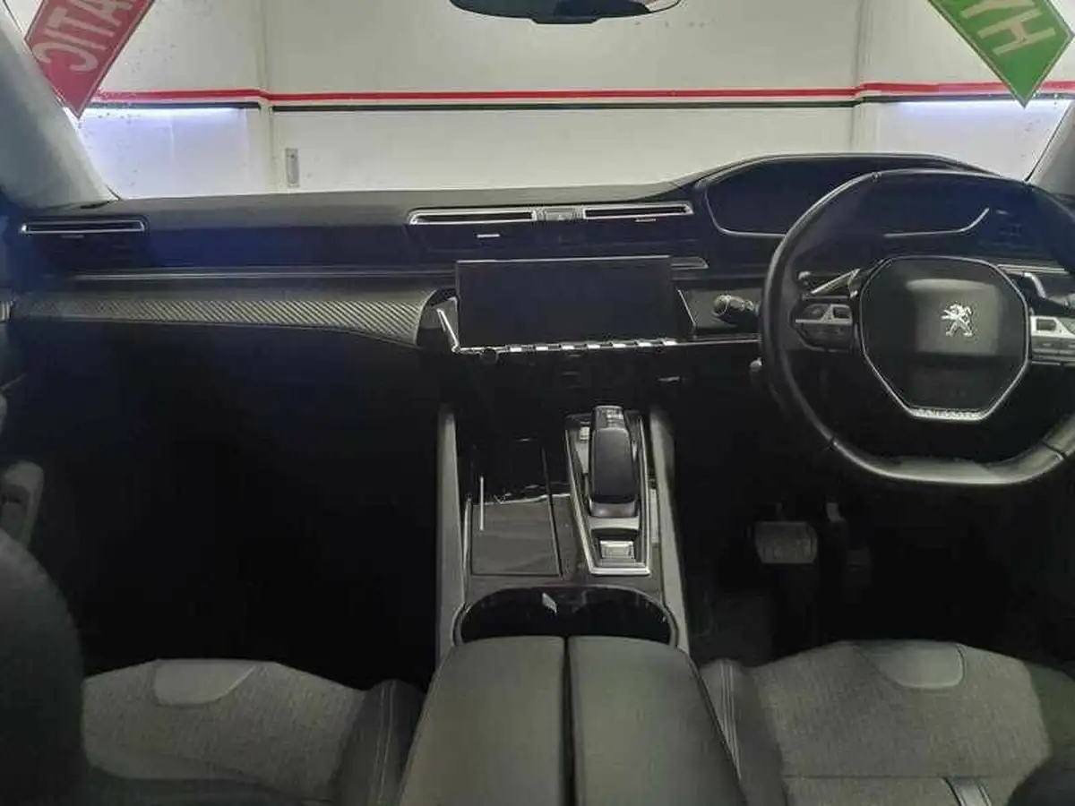 2021-peugeot-508-16-puretech-allure-225bhp-hybrid-e-eat8-big-10