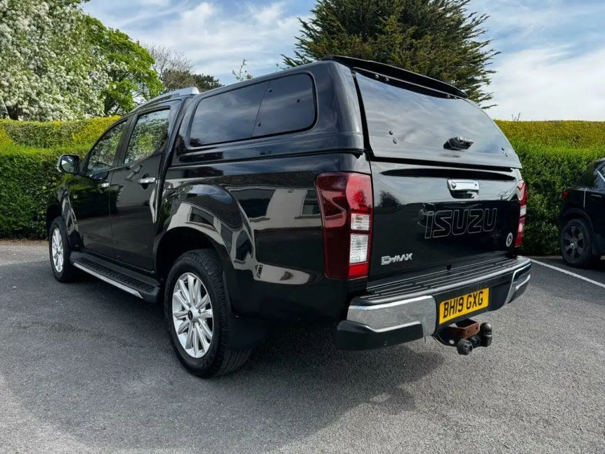 2019-isuzu-d-max-19td-utah-auto-big-8