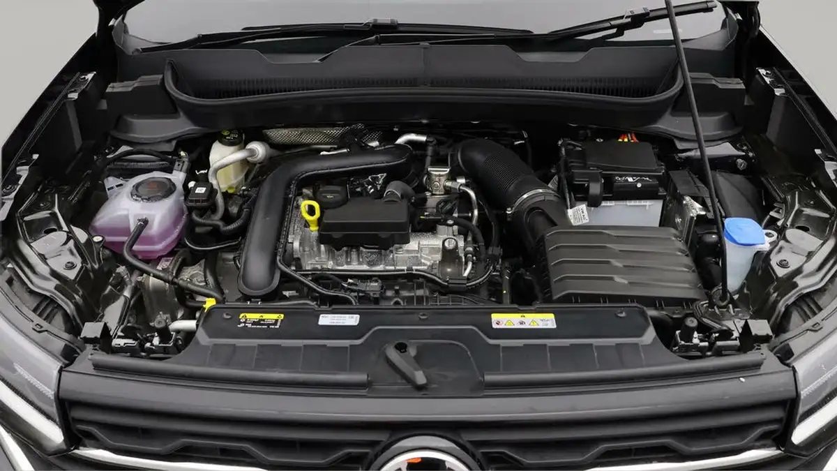 2024-volkswagen-t-cross-10-tsi-life-115ps-dsg-big-18