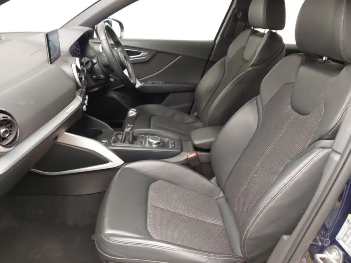 2022-audi-q2-10-30-tfsi-s-line-big-4