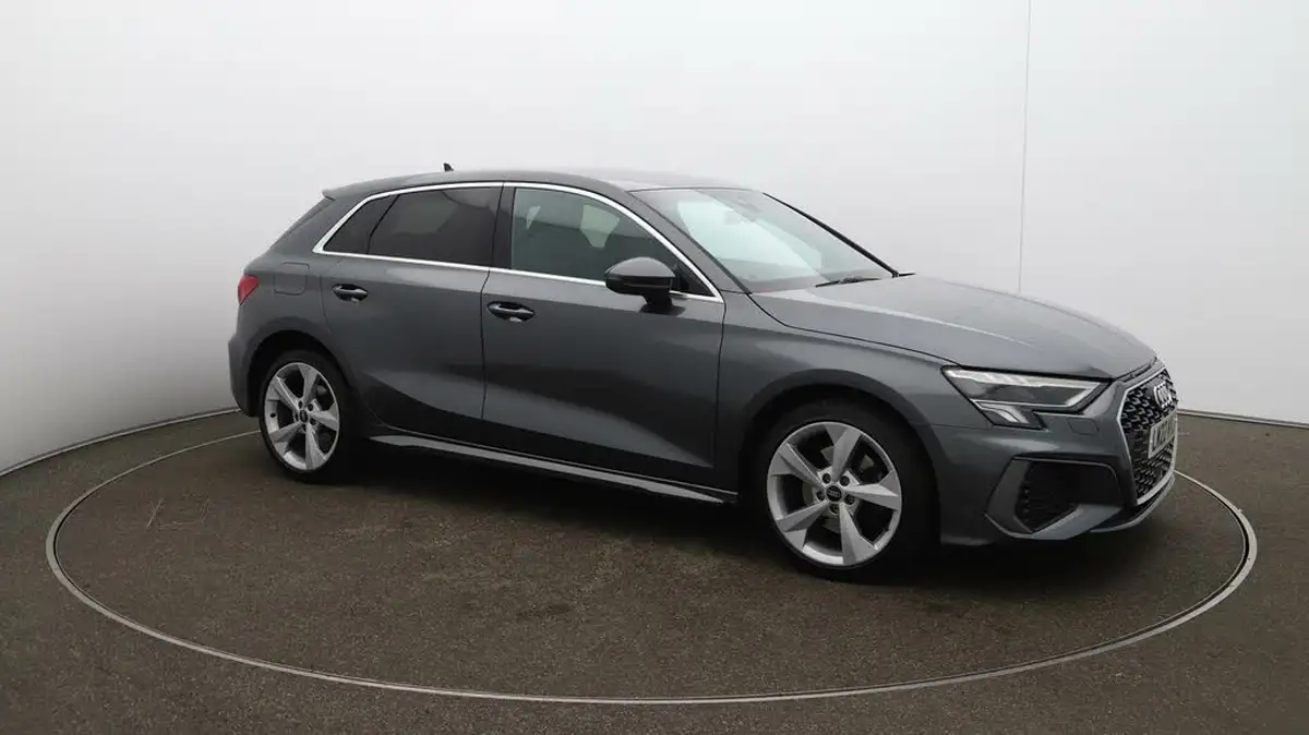 2022-audi-a3-14-40-tfsi-e-s-line-big-43