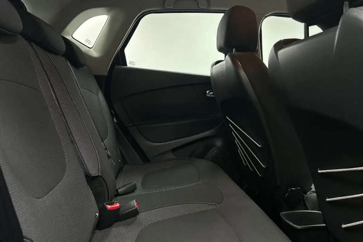 2016-renault-captur-15dci-dynamique-nav-90bhp-energy-ss-big-16