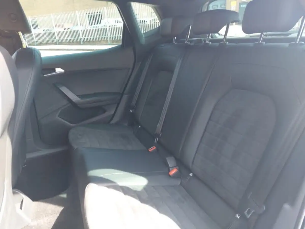 2022-seat-arona-10-tsi-fr-sport-dsg-big-5