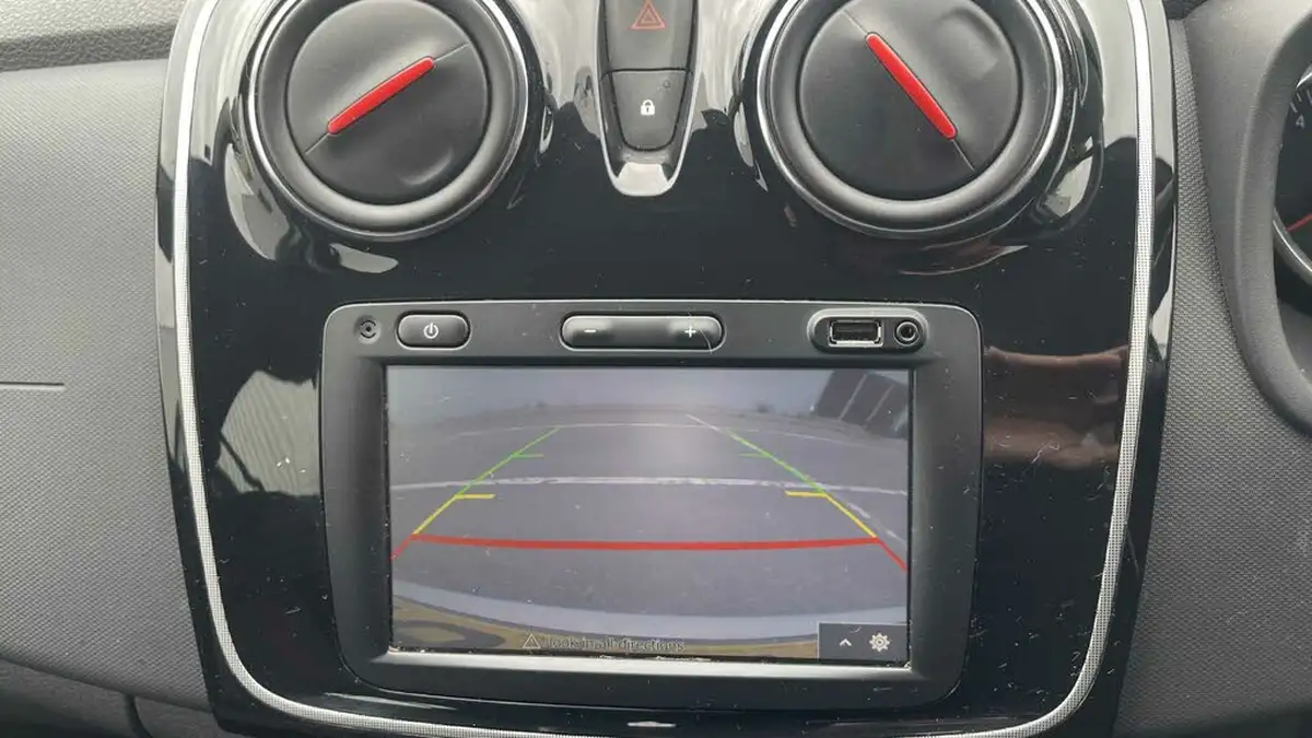 2019-dacia-sandero-stepway-09-tce-techroad-big-22