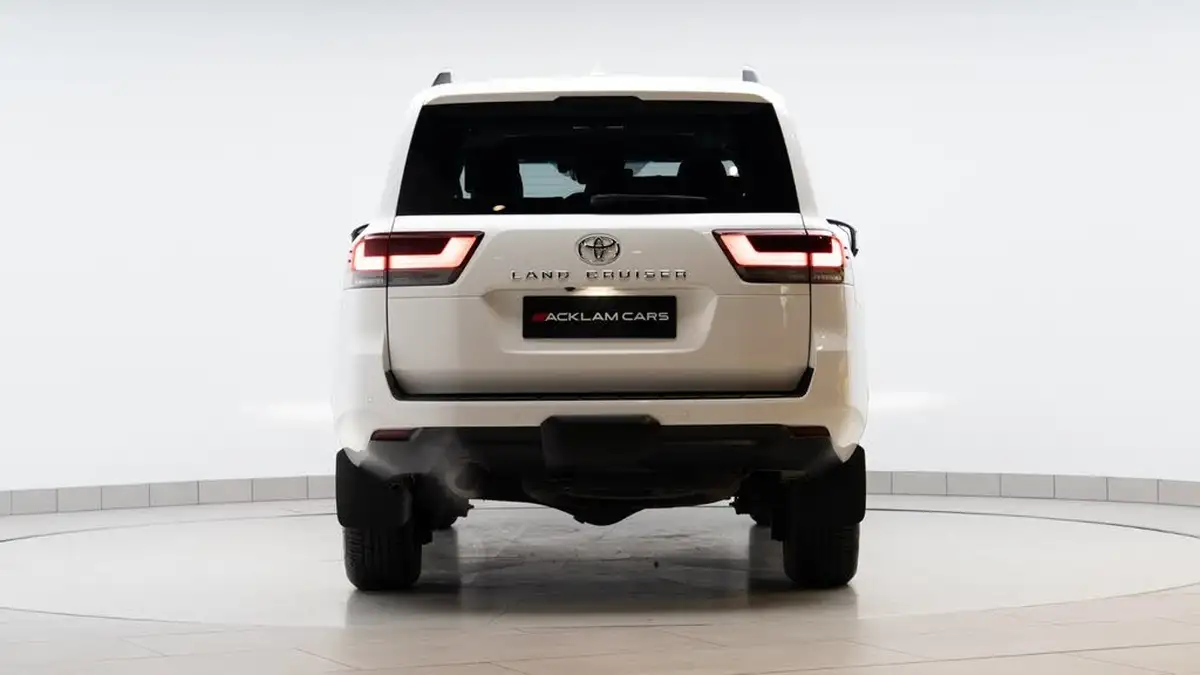 2024-toyota-land-cruiser-big-4