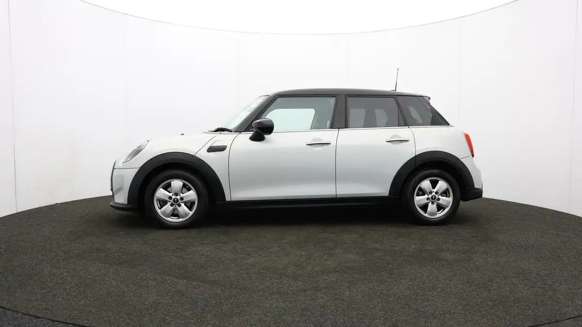 2022-mini-cooper-15-cooper-classic-hatchback-5d-auto-big-68