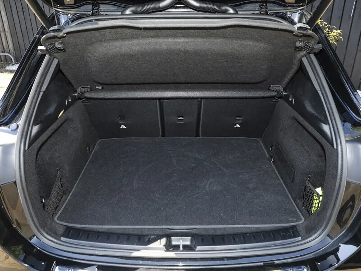 2024-mercedes-benz-eqa-e-eqa-250-amg-line-premium-big-7