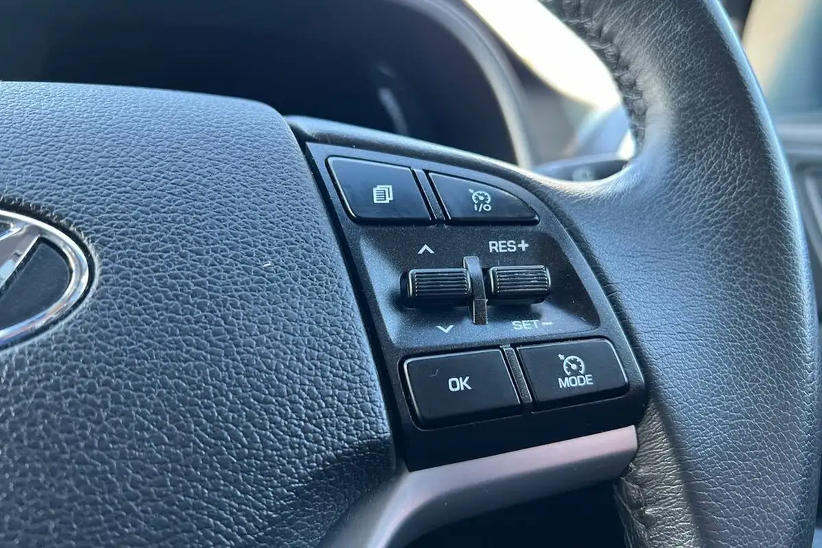 2018-hyundai-tucson-16-gdi-premium-big-22