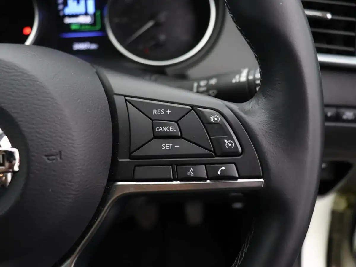 2021-nissan-qashqai-13-dig-t-acenta-premium-140ps-big-17
