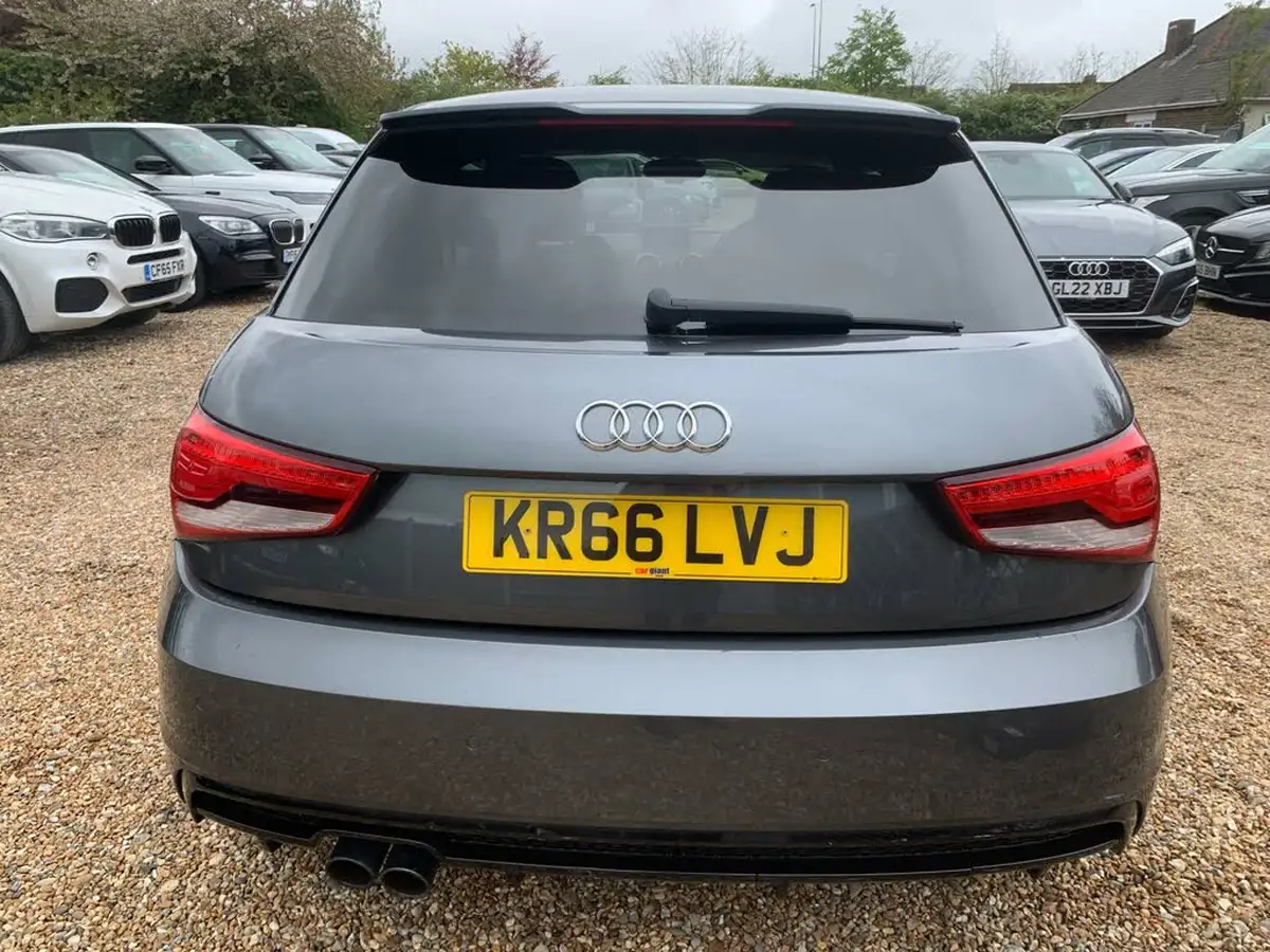 2016-audi-a1-14-tfsi-black-edition-hatchback-3d-s-tronic-big-5