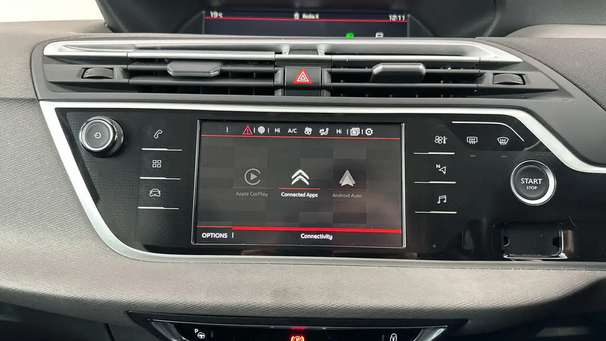 2022-citroen-grand-c4-spacetourer-12-puretech-shine-eat8-big-23