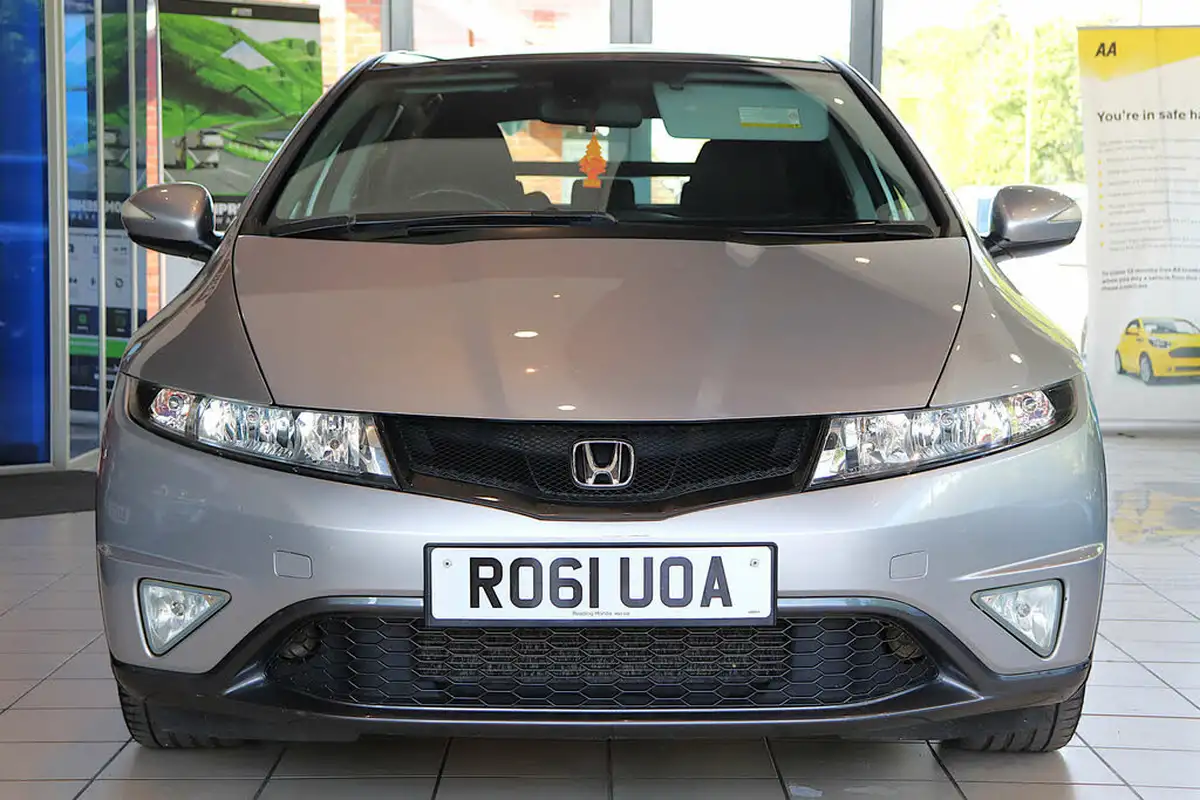 2011-honda-civic-18-es-t-big-8