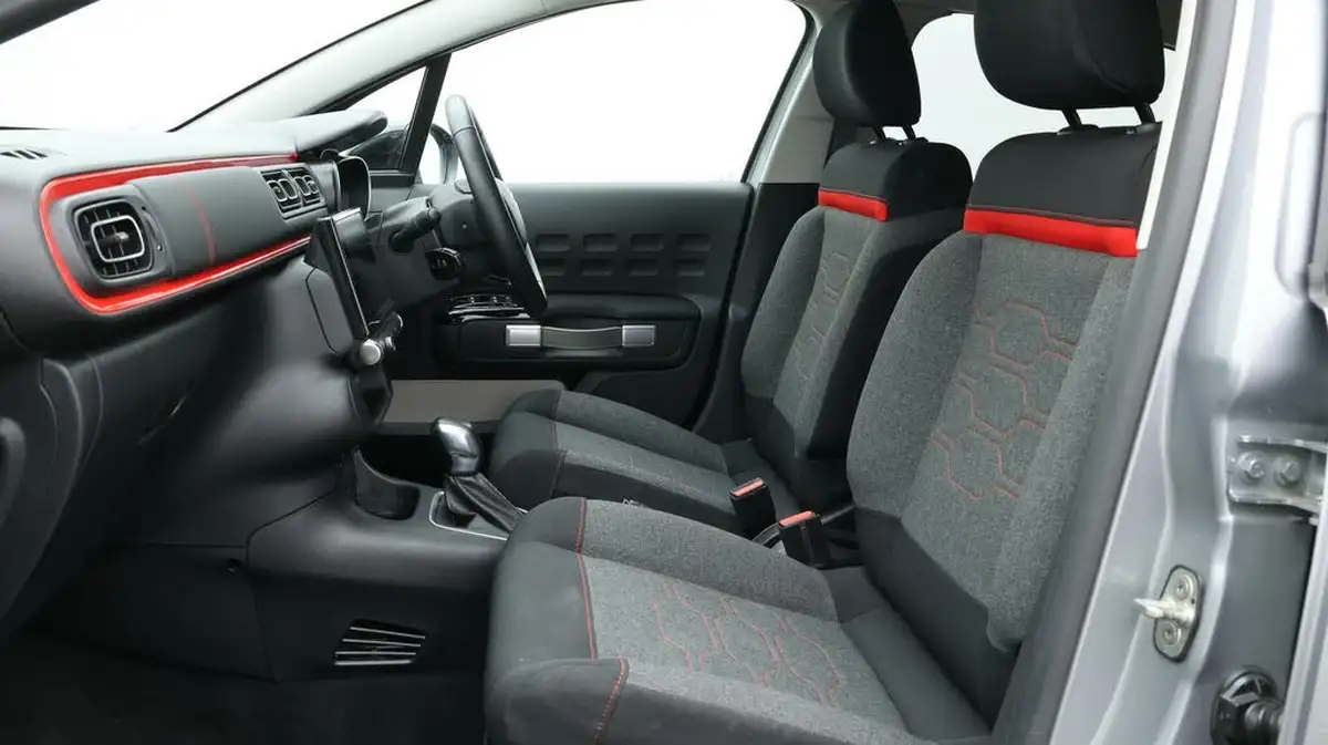 2019-citroen-c3-12-puretech-flair-110ps-ss-eat6-big-14